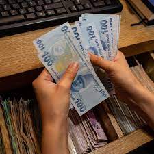 It is the current currency of turkey and also the local name of the currencies of lebanon and syria. Turkei Lira In Freiem Fall Ruiniert Recep Tayyip Erdogan Sein Land Wirtschaft