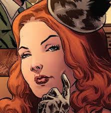 Lenore Case's Instagram, Twitter & Facebook