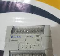 Allen-Bradley 1762-L40BXBR MicroLogix 1200 Controller - 40 Point Series C  Industrial PLC