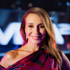 Karen Doggenweiler Oficial...