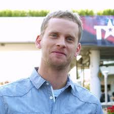 Czech guitarist he was born august 30, 1983 in prague (former czechoslovakia) his grandfather is ilja prachař. Soubor Csmt Casting Praha Prachar 2 Jpg Wikipedie