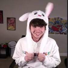 Bunny Hat Karl Jacobs In 2021 Karl Bunny Hat Jacobs