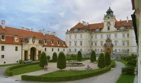 Schloss Feldsberg Valtice Chateau Valtice Tschechien Mansions Castle Chateau