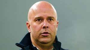 Roy Keane reacts after future son-in-law scores