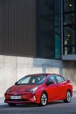 Technical specifications, transmission details, body dimensions and tyre sizes of each make can be found here. Toyota Prius Specs Photos 2015 2016 2017 2018 Autoevolution