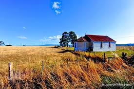 325 Beautiful Colours Of An Old Weatherboard Church Tamar Valley In Tasmania Australia Country Church Old Churches Tasmania
