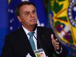 A agressão a cada jornalista é agressão à liberdade de expressão e à própria democracia e isso. Bolsonaro Tira A Mascara E Manda Jornalista Calar A Boca Durante Entrevista Em Sp Bem Parana