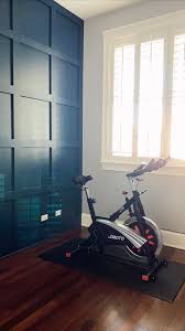 Hole dir das neue peloton bike+ mit live kursen und riesigem 360° drehbaren touchscreen. Peloton Bike Alternative Lake Shore Lady Lifestyle Blog