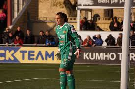 Mit dem spiel zweier mannschaften, die fast alle experten weit unten sehen, begann am náchmittag die damallsvenskan 2013. Manon Melis Frauenfussball Schweden Seite 5