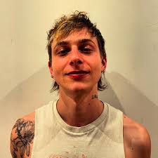 Emily Dolfus (@emilyhaircut) · Brattleboro, VT