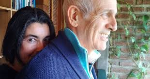Consigue el enlace a la versión móvil. Es Devastador Ver Como La Enfermedad Avanza La Compleja Cuarentena De Paulina Urrutia Y Augusto Gongora