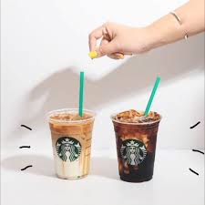 Starbucks has launched the starbucks card together with starbucks rewards program onto the market to thank the most loyal customers. Starbucks 1 For 1 Promotions 7 Other Money Saving Hacks 2019 Moneysmart Sg