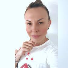 RU🔽 📢What is "Russian manicure⁉️❓️ ‼️In fact, there is nothing "Russian"  in this manicure💡 This name hides a well-known type of this procedure