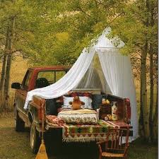 Pin By Ashley Flores On Picnic Sleeping Under The Stars Romantic Picnics Glamping