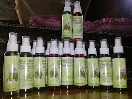 Ramuan Asli Madura Di Instagram Air Ruqyah Dengan Cara Disemprot Sering Digunakan Sebagai Penetralisir Orang Kesurupan Ruma Water Bottle Voss Bottle Bottle