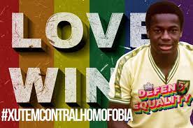 El día internacional contra la homofobia, la transfobia y la bifobia (en inglés, international day against homophobia, transphobia and biphobia, idahtb) se celebra el 17 de mayo para conmemorar la eliminación de la homosexualidad de la lista de enfermedades mentales por parte de la asamblea. 19 De Febrero Dia Internacional Contra La Homofobia Als Esports Colors Sitges Link