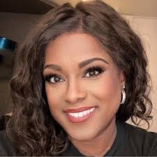 Audra Lamb's Instagram, Twitter & Facebook