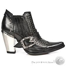 Vêtements | femmes 10 résultats pour 'bottes santiag'. Epingle Sur New Rock Bull