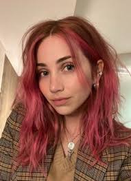 Danielle Czajkowski (daniczajkowski)