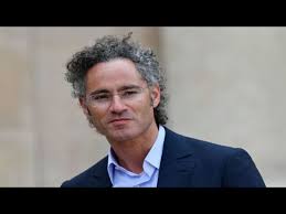 Global institutions relied on our software to access their data and accelerate pandemic response. Palantir Ceo Silicon Valley Is In A Bubble Davos 2019 Youtube