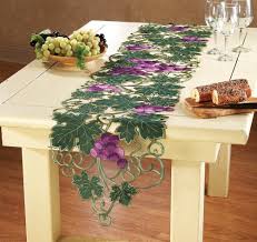 Amazon Com Grapevine Vineyard Kitchen Table Runner Grape Decor Grape Kitchen Decor Embroidered Table Runner