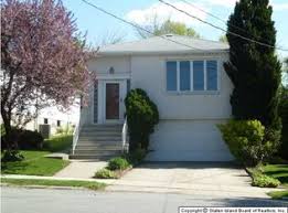 402 Harold St, Staten Island, NY 10314