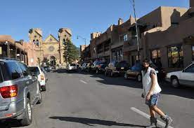 México ha acudido este domingo a las urnas para elegir a los 500 miembros de la cámara de prácticamente la mitad (15) de los 32 estados mexicanos han elegido nuevos jefes del ejecutivo y, si bien morena presenta una cierta prevalencia, movimiento ciudadano está mostrando su capacidad. Foto De Nuevo Mexico Estados Unidos Santa Fe Tripadvisor