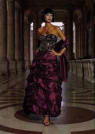 Entdecke rezepte, einrichtungsideen, stilinterpretationen und andere ideen zum ausprobieren. Abiti Da Cerimonia Donna Divisione Cerimonia