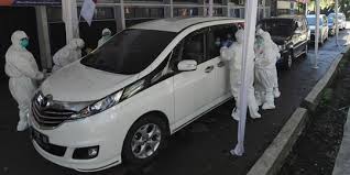 Ribuan Warga Kota Bandung Akan Rapid Test Corona Di Gbla Dengan Sistem Drive Thru Merdeka Com