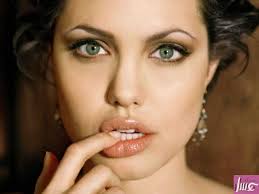 اسرار جاذبية البنات اغراء بنات Chat Picture Video Games شات صور افلام العاب لعبة خبر Angelina Jolie Eyes Angelina Jolie Lips Angelina Jolie Pictures