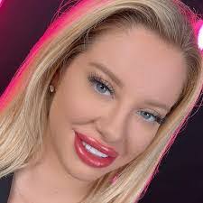 Natasha Killian's Instagram, Twitter & Facebook