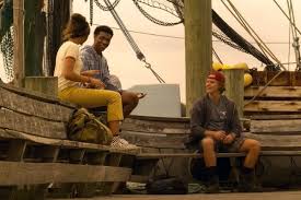Après une très longue attente, netflix a enfin dévoilé le trailer de la saison 2 d'outer banks et cette vidéo annonce des épisodes explosifs ! Nrj Belgique Outer Banks Une Nouvelle Bande Annonce Pour La Saison 2