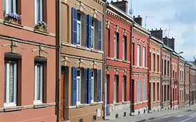 Epingle Sur Exterieurs Hauts En Couleur