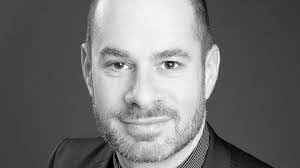 Eric Beauregard's Instagram, Twitter & Facebook