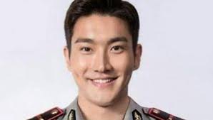 Nama lahirnya adalah jung jae hyun, tetapi ia dilegalisasi ke jung yoon oh (정윤 . Fakta Keluarga Terbongkar Jaehyun Nct Dijuluki Menantu Idaman
