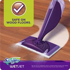 Les coussinets jetables sur la partie inférieure de la swiffer sont faites pour casser vers le haut de la saleté et le maintenir à l'intérieur de la garniture. Swiffer Wetjet Hardwood Floor Spray Mop Pad Refill Original Walmart Canada