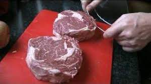 Prepare the grill for direct cooking over high heat (450° to 550°f). Perfektes Entrecote Bzw Ribeye Steak Vom Grill Weber Baby Q How To Disturbed Cooking Ep 8 Youtube