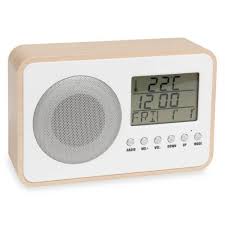 Les 40 Cadeaux De Noel Les Plus Mignons Adorables Cosy Horloge Radios Mobilier De Salon