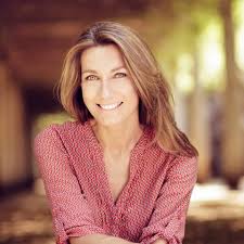 Cela devait arriver un jour. Anne Claire Coudray Les Defis D Une Jeune Maman Gala