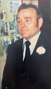 Can someone fix blurry photo of deceased father?