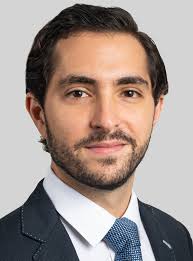 Roberto Kattan's Instagram, Twitter & Facebook