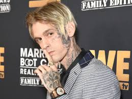 Aaron carter says he's expecting his first child with girlfriend melanie martin: Aaron Carter Taken To Hospital In Florida Mother Confirms The Independent The Independent