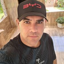 EXODOS 30/23 DEUS ENSINOU A MOISÉS QUE A PROPORÇÃO SAGRADA DO ÓLEO DE  MACONHA É 2,78% Então a coisa era assim nos tempos de Moisés, qdo Deus lhe  passou o conhecimento sagrado