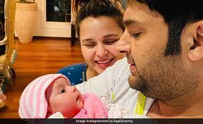Kapil sharma and his wife ginni chatrath are all set to welcome their second baby in january 2021. First Pics Kapil Sharma Ginni Chatrath Introduce Daughter Anayra Meet Our Piece Of Heart