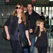 Christian charles philip bale was born in pembrokeshire, wales, uk on january 30, 1974, to english parents jennifer jenny (james) and david bale. Christian Bale Starportrat News Bilder Gala De