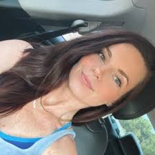 aManda (@Manderrr30)