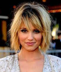 Frisuren 2019 Halblang Mit Pony Inspirierend Von Frisuren 2019 Mittellang Ohne P Frisu In 2020 Bob Frisur Bob Frisur 2018 Bob Frisur Kinnlang
