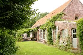Festival of new traditions festival dranouter is een evenement van. In De Wulf Dranouter Felixhirsch S Tour De Table