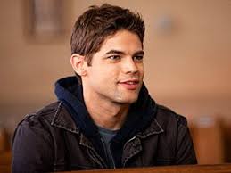 Jeremy Jordan to lead 'Newsies'