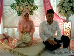 Akedemi nie tempat org nak belajar menyanyi dalam masa lebih kurang 10 minggu hingga ke 12 minggu (ikut musim). Gambar Ali Adik Siti Nurhaliza Bertunang Sensasi Selebriti